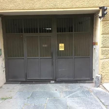 Giardini Reali Apartment *